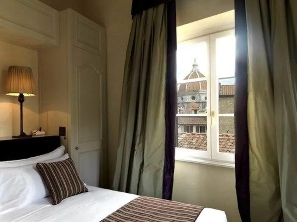 **** Hotel San Firenze Suites & Spa Italy